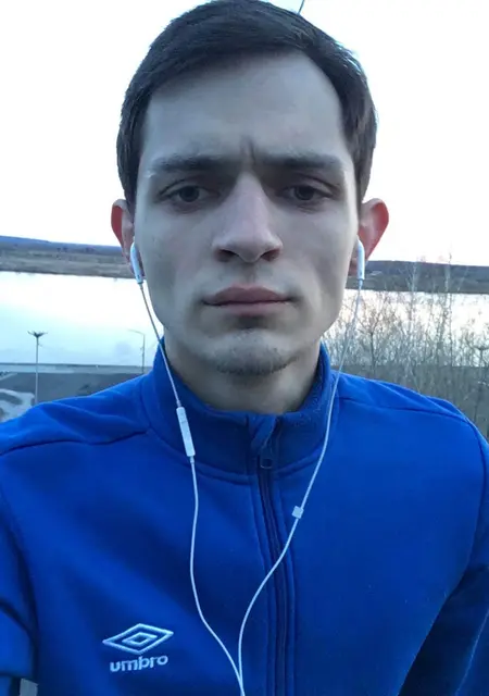 Михаил из Томска, мне 25, познакомлюсь для общения