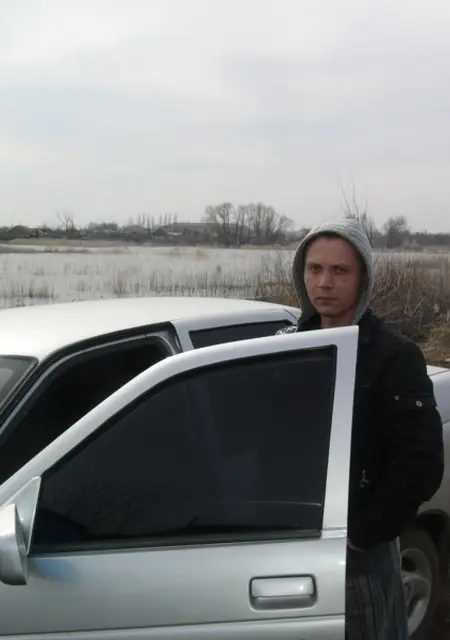 Я Igor, 40, знакомлюсь без обязательств в Котове