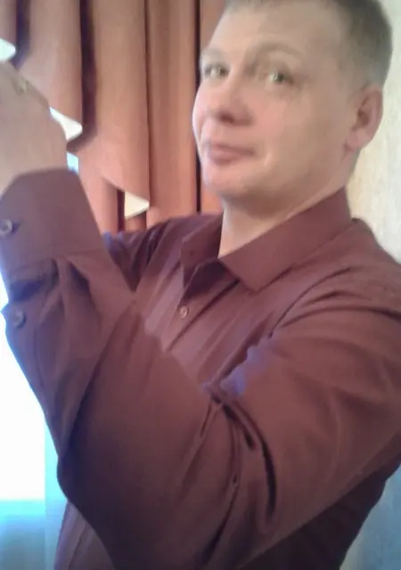 Я Vasy, 30, из Магадана, ищу знакомства без обязательств