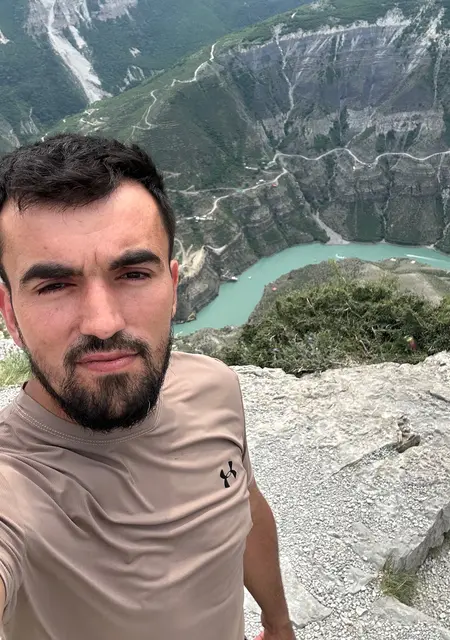 Алишбий из Нового Уренгоя, мне 33, познакомлюсь для открытые отношения