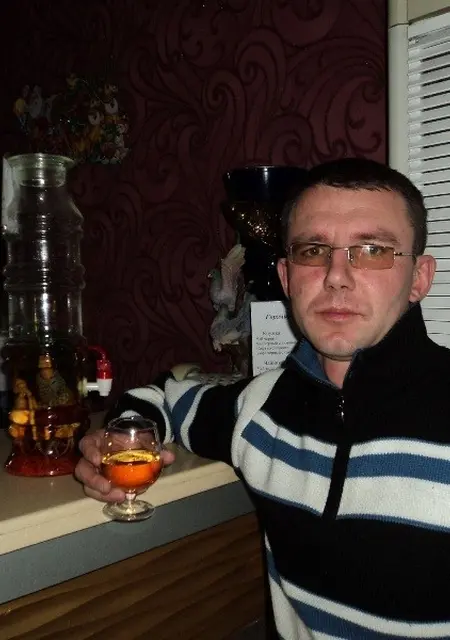 Я Сергей, 46, из Партизанска, ищу знакомства без обязательств