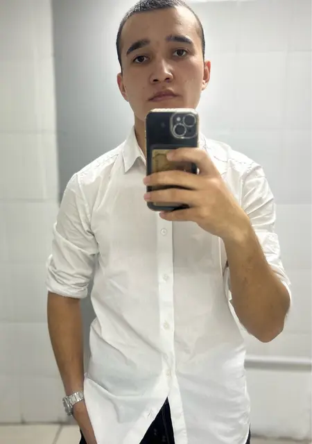 Я Анвар, 19, из Хабаровска, ищу знакомства на одну ночь