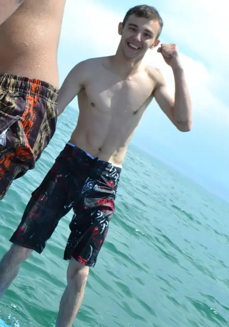 Баха из Душанбе, ищу на сайте знакомства без обязательств