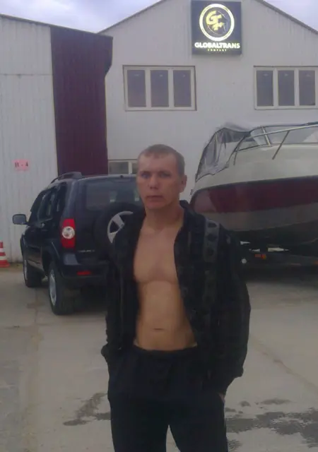 Я Роман, 39, знакомлюсь для общения в Усинске