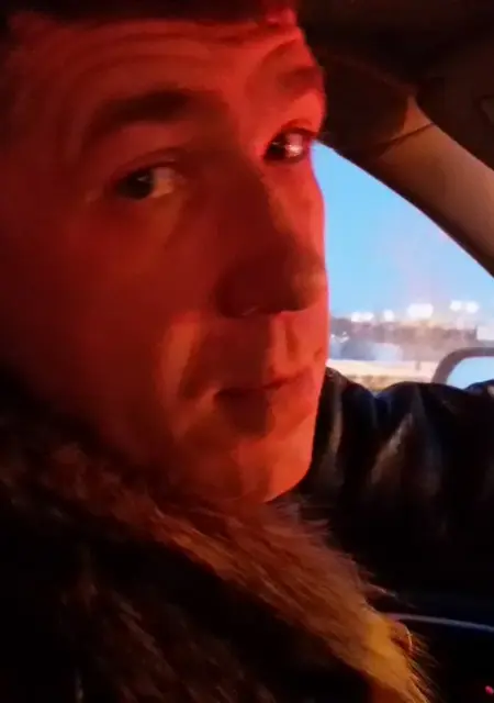 Виктор из Каргаполья, мне 48, познакомлюсь без обязательств