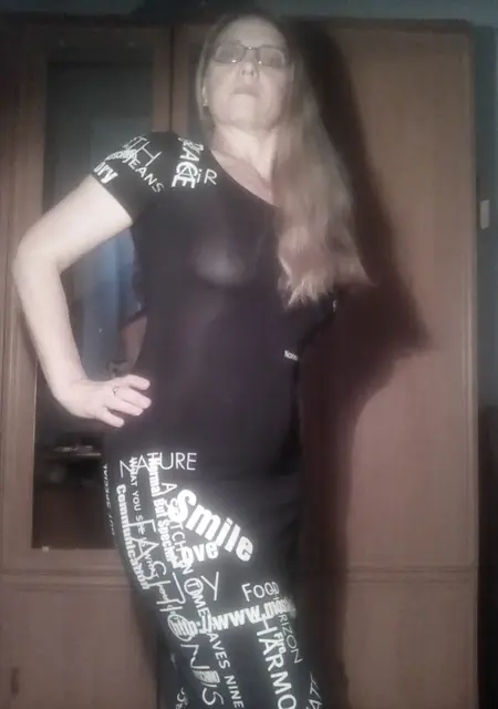 Я Хозяйка, 57, из Одессы, ищу знакомство для приятного времяпровождения