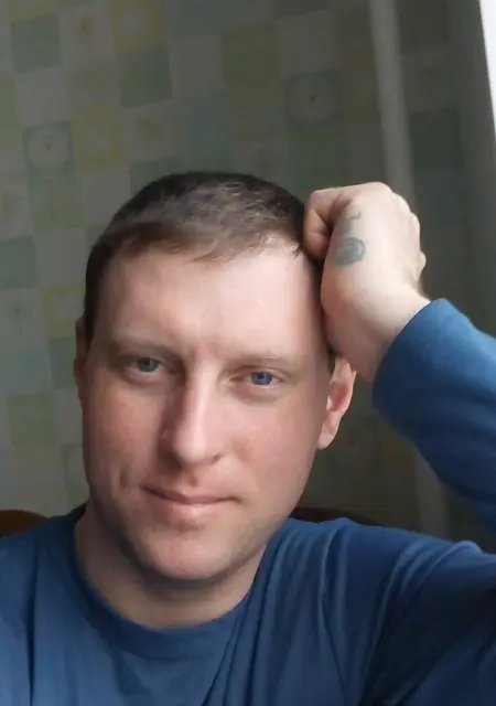 Я Александр, 40, из Нового Уренгоя, ищу знакомство для постоянных отношений