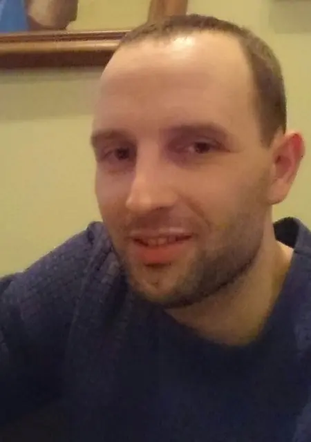 Я Сергей, 40, знакомлюсь без обязательств в Колпине