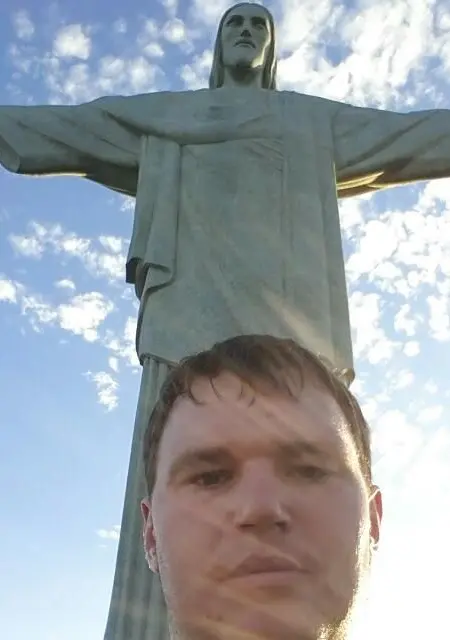 Саша из Рославля, ищу на сайте знакомства на одну ночь