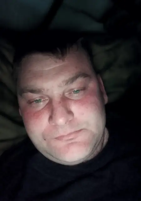 Алекс из Джанкоя, ищу на сайте знакомства на одну ночь