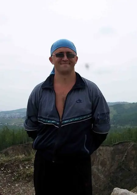 Я Андрей, 52, из Канска, ищу знакомство для дружбы