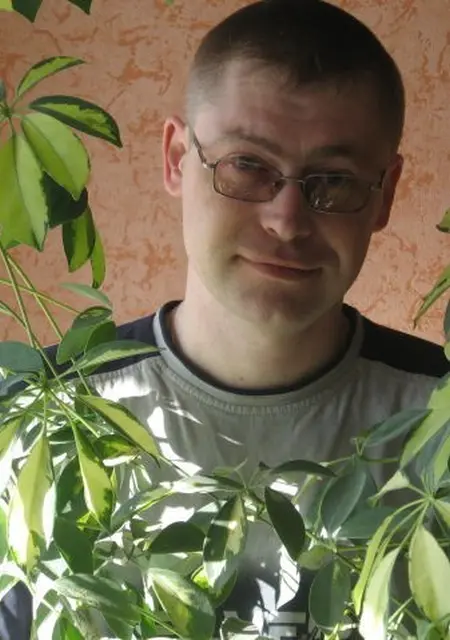 Я Саша, 51, знакомлюсь для дружбы в Саратове