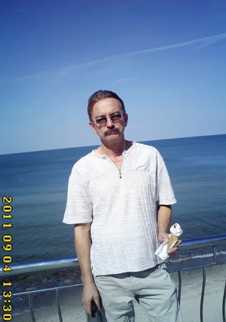 Я Евгений, 63, знакомлюсь для общения в Калининграде