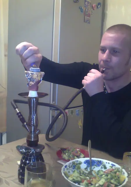 Андрей из Магадана, ищу на сайте знакомства без обязательств