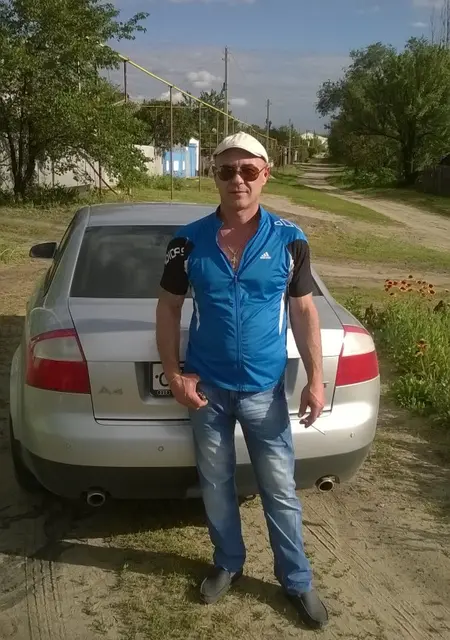 Олег из Белой Калитвы, ищу на сайте знакомства без обязательств