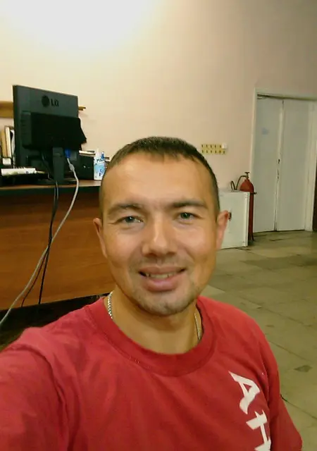 Олег из Хабаровска, ищу на сайте дружбу