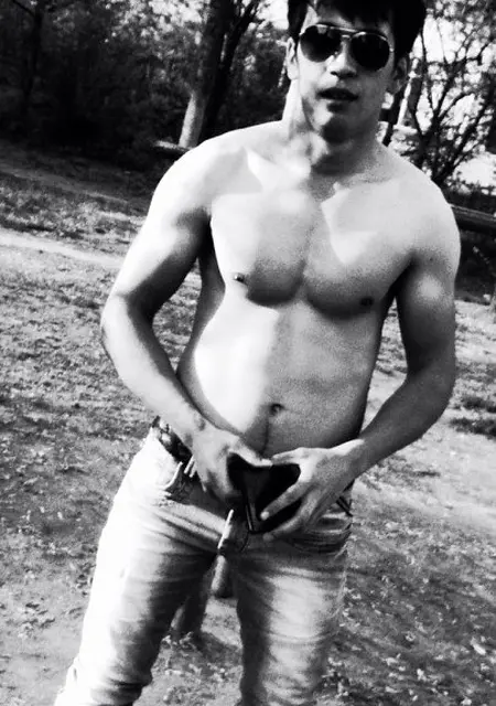 Я Danik, 35, из Пушкина, ищу знакомство для вирта