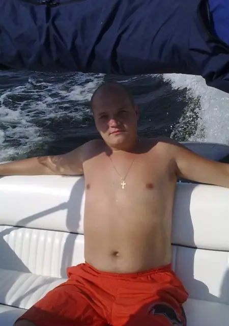 Я Витя, 45, знакомлюсь для дружбы в Энгельсе