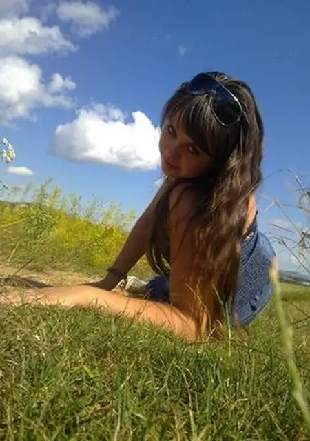 Я Алочка, 32 років з Ужгорода, шукаю знайомство для спілкування