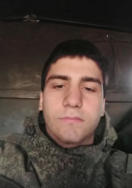 Мага из Джанкоя, мне 21, познакомлюсь для общения