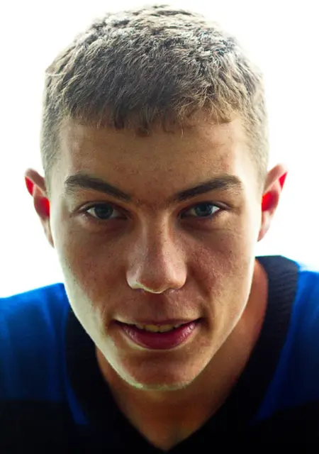 Я Михаил, 28, знакомлюсь без обязательств в Белогорске