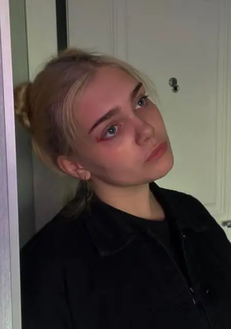 Я Дарина, 22, знакомлюсь без обязательств в Барнауле