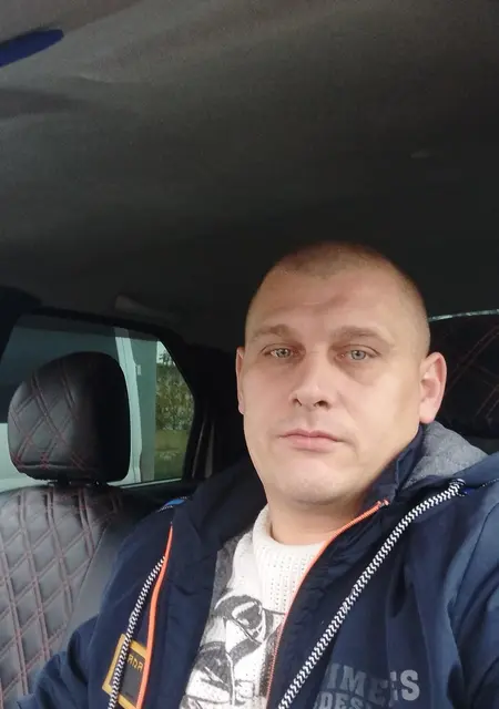 Я Евгений, 40, из Курска, ищу знакомства без обязательств