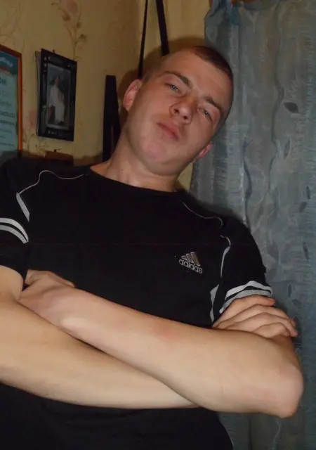 Артем из Хилка, ищу на сайте знакомства на одну ночь