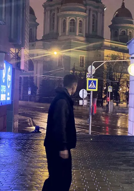 Gentelmen из Саратова, мне 23, познакомлюсь для вирта