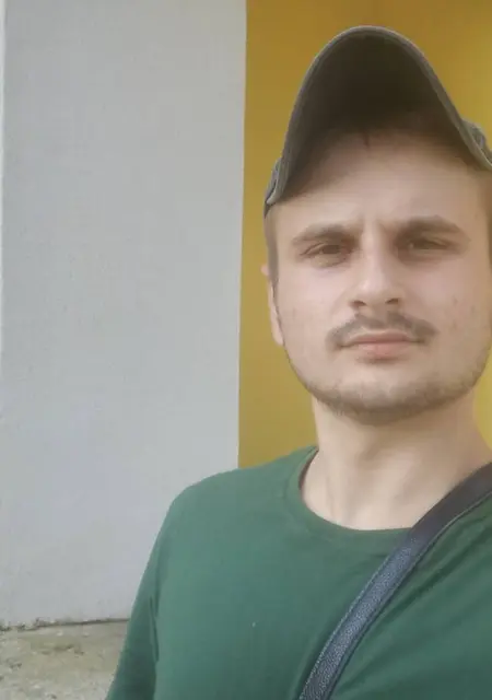 Я Кирилл, 22, знакомлюсь без обязательств в Новомосковске