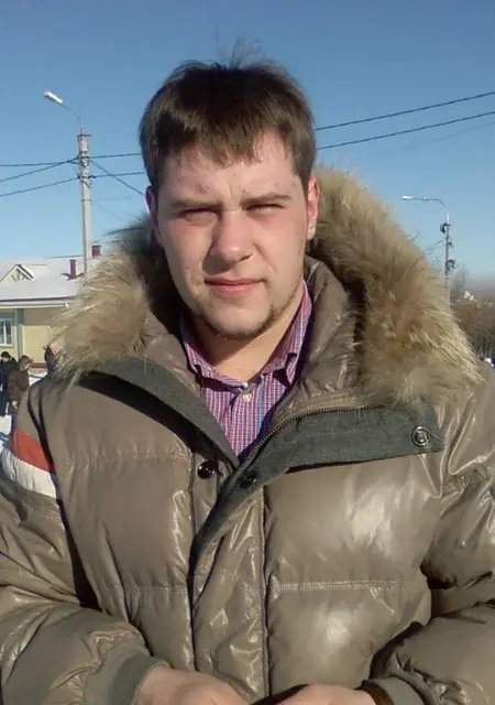 Я Александр, 40, из Нового Уренгоя, ищу знакомства без обязательств