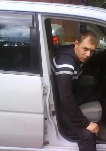 Я Artem, 45, из Томска, ищу знакомство для общения