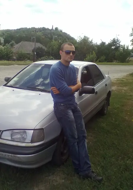 Я Макс, 40, знакомлюсь для общения в Черкассах