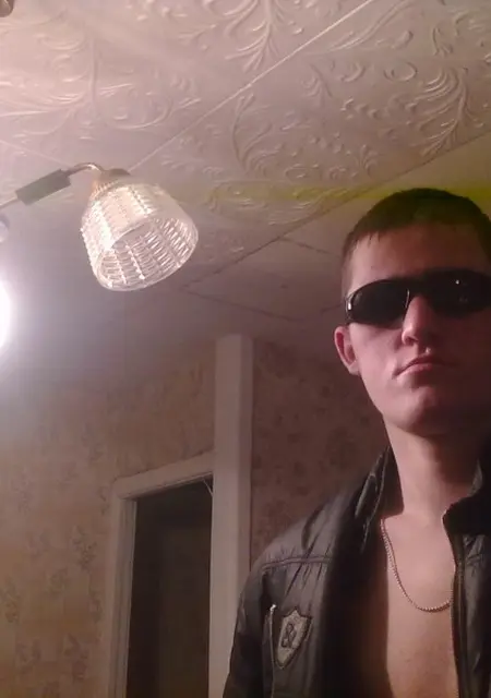 Дмитрий из Сарова, мне 34, познакомлюсь на одну ночь