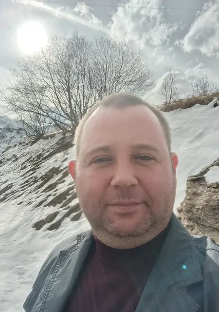 Александр из Владикавказа, ищу на сайте знакомства без обязательств