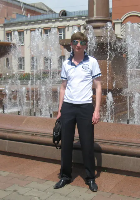 Я Дмитрий, 39, знакомлюсь для приятного времяпровождения в Биробиджане