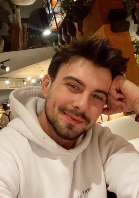 Я Кирилл, 26, знакомлюсь для постоянных отношений в Екатеринбурге