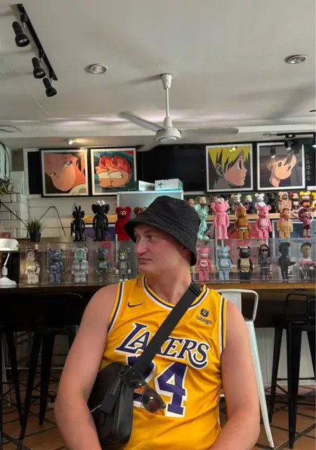 Егор из Новосибирска, мне 27, познакомлюсь без обязательств