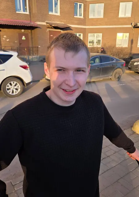 Я Иван, 21, из Ломоносова, ищу знакомство для постоянных отношений