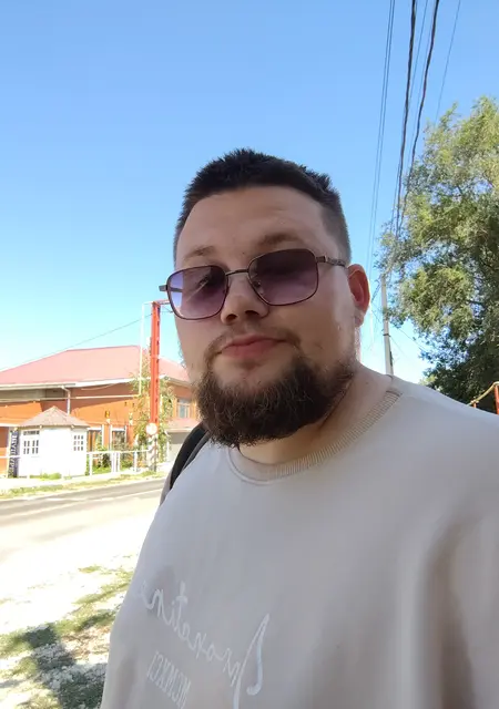 Я Данил, 25, из Темрюка, ищу знакомства на одну ночь