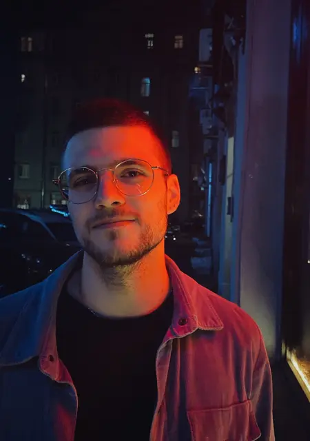 Александр из Домодедова, ищу на сайте приятное времяпровождение