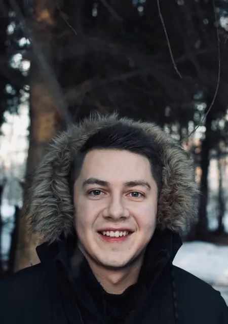 Micha из Воронежа, мне 30, познакомлюсь без обязательств