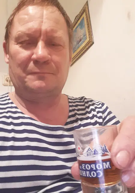 Владимир из Екатеринбурга, мне 59, познакомлюсь без обязательств