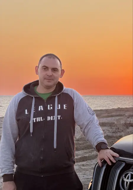 Павел из Таганрога, ищу на сайте знакомства на одну ночь