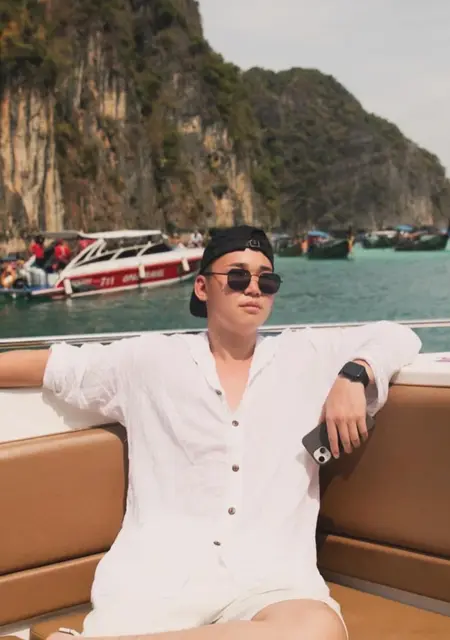 Я Афанасий, 19, из Якутска, ищу знакомство для дружбы