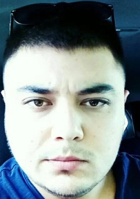 Тимур из Алушты, мне 33, познакомлюсь на одну ночь