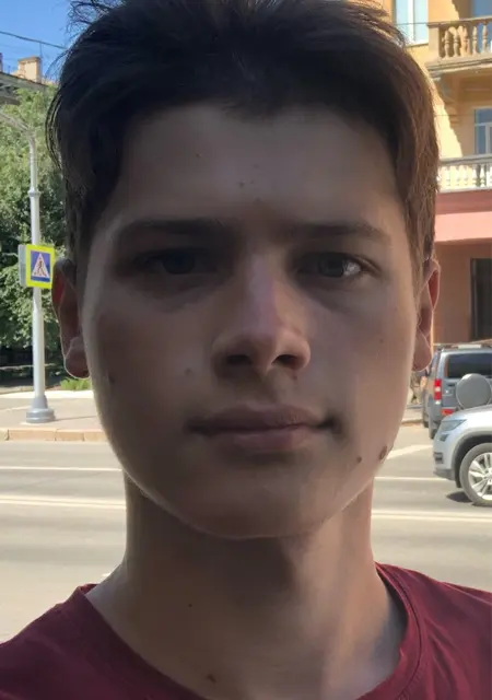 Егор из Пензы, мне 18, познакомлюсь для общения