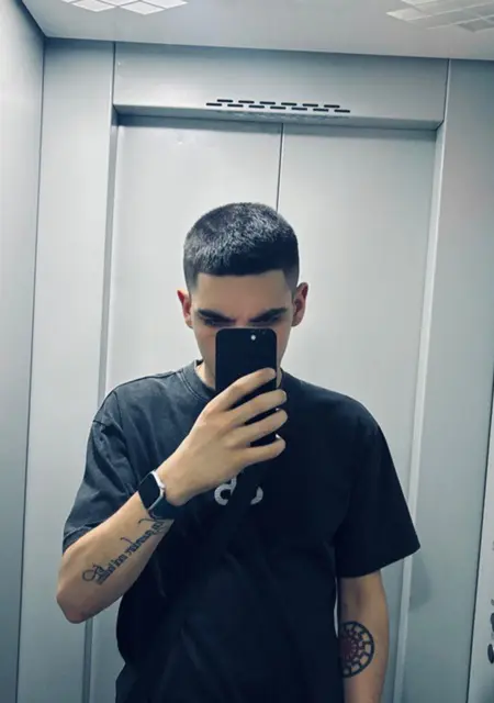 Я Davide, 21, из Белгорода, ищу знакомства без обязательств