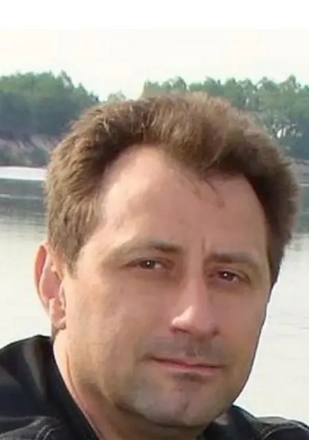 Я Влад, 51, из Санкт-Петербурга, ищу знакомство для приятного времяпровождения