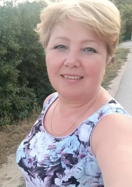 Танюша из Волгограда, ищу на сайте общение